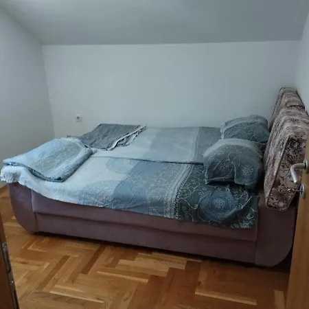 Sljivo Lejlighed Konjic